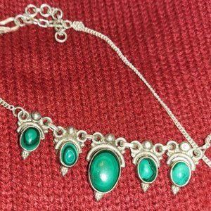 Vintage Sterling Silver Necklace with Malachite